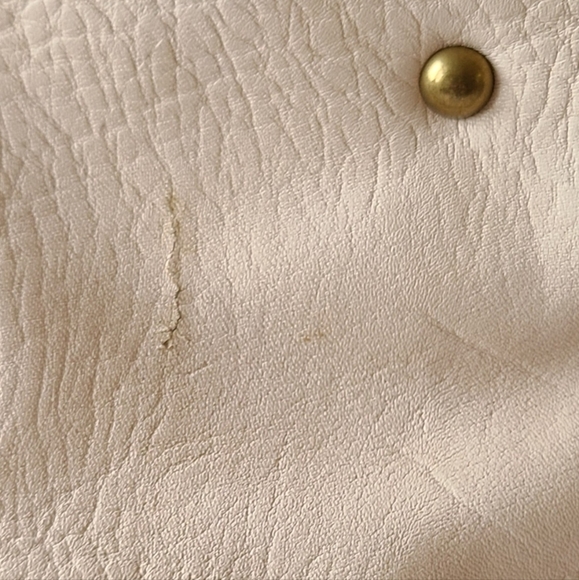 BOC Vegan Leather Shoulder/Crossbody Bag - Picture 4 of 13